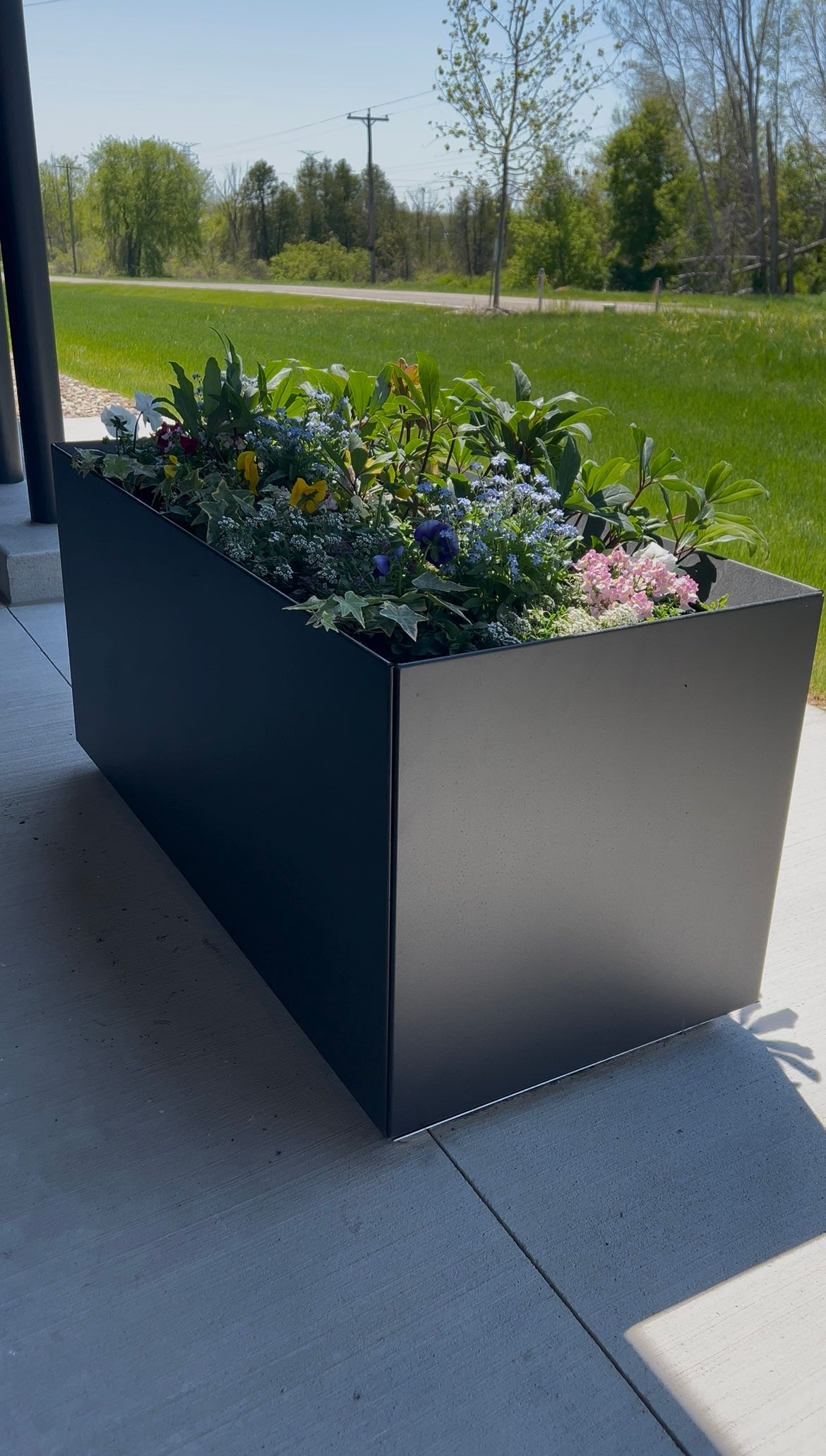 Wyzer Planter Box